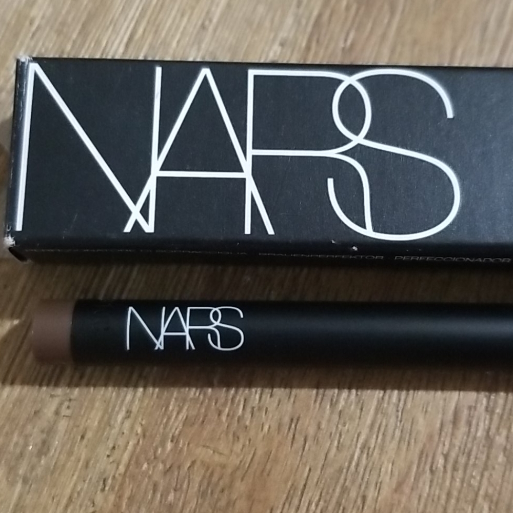 NARS brow perfector pencil NIB Caucase shade brown